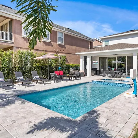 Rent The Perfect 4 Bedroom Villa Reunion Resort Villa 1018